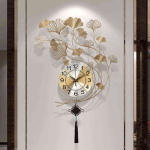 Creative Fashion Wall Clocks Kinesisk stil Lyxig Golden Färg Personlighet Väggklockor Metal Duvar Saati Hem Dekorativ DG50WC H1230