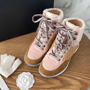 Moda rozrywka buty wysokiej jakości owiec wełna ciepła zima boot koronki platforma casual buty botki buty kobiety elegancki temperament szort