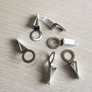 Auto Outlet Klipy Narzędzie Okrągłe Otwór 14.5mm Metal 360 Stopni Perfumy Klip Dekoracyjne Zaciski Akcesoria Samochodowe Powietrze Odświeżacz Vent Clip Butelka Odżywka Czarny Biały