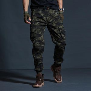 Fashion Streetwear Men Jeans Big Pockets Casual Cargo Pants Slack Bottom Camouflage Trousers Hip Hop Joggers Pants Men1301h