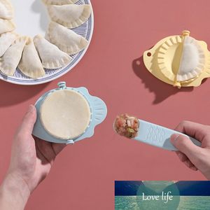 DIY Dumplings Maker Tool Wheat Straw Jiaozi Pierogi Mold Dumpling Mold Clips Baking Molds Pastry Kitchen Accessories