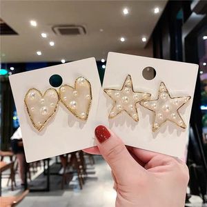 Persoonlijkheid oorknoppen liefde hartvormige vijf puntige ster metalen parel set mode koreaanse sieraden vrouwen oorbellen kerst xy k2b