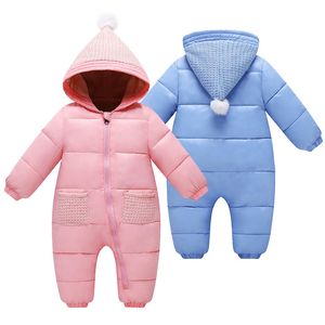 Zimowe ubrania z kapturem pajaciki dla chłopców dziewcząt 3 6 12 18 24 Miesiąc maluch Ciepłe grube romper noworodka nosić kombinezon dla niemowląt 201028