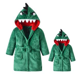 Bademantel Dusche Kind Eltern-Kind-Dinosaurier-Pyjama Unisex Erwachsene Winter Warme weibliche Nachtwäsche verdicken Kinder-Dressing-Kleid LJ201111