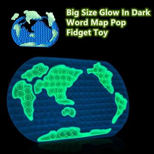 30 cm Büyük Boy Silikon Jumbo Oyun Fidget Sensory Parti Favor Koyu Aydınlık Dünya Haritası Şekli Glow DHL / FedEx Teslimat 30 * 18 cm ile Push Bubble