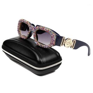 Óculos de Sol Luxo Cristal Quadrado Pequeno Vapor Punk Mulheres Diamante Sol óculos Homens Espelho Lente Marca Unisex Óculos Oculos Gafas1