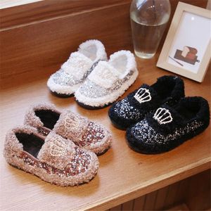 Meninas Calçados Furry 2020 Inverno New Children Quente Princesa sapatos Crianças além de veludo de algodão Sapatos Moda Casual Flats crianças sapatos