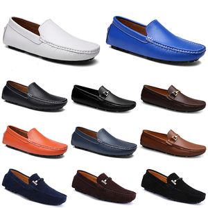 Läder Doundous Men Casual Driving Shoes Andningsbar Mjukt Sole Ljus Tans Svart Navys Vita Blues Silver Yellows Grey Footwear All-Match Outdoor Cross-Border