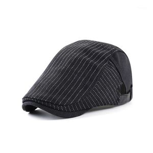 Berets Sommer Flache Kappen Männer Streifen Männlich Vintage Elastische Fahrer Hut Britischen Stil Atmungsaktive Klassische Direktoren Cap Gorras1