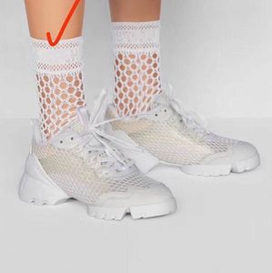 Neue Designer Net Baumwolle Strumpfwaren Socken Strümpfe Für Frauen Mode Damen Mädchen Streetwear Brief Socke Strumpf Heißer Verkauf