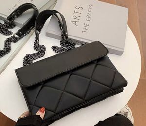 HBP Moda Çok Yönlü Zincir Crossbody Torba Tek Omuz Zarf Torbaları