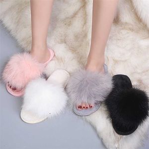 Winter House Pantofole pelose da donna Warm Faux Flat Bedroom Ladies Shoes Slip-on Indoor Slides 211229