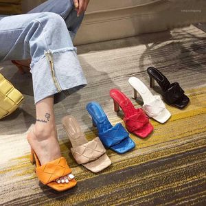 Mulheres Sandles Handmade Weave Slippers Square Toe Women Slipper Gladiador Casual Sandálias Femininas Slides Sapatos Vrouw Slippers1