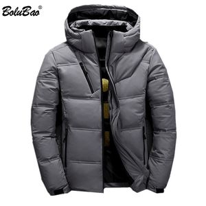 Bolubao 겨울 새로운 남자 다운 자켓 남성 브랜드 후드 솔리드 컬러 야생용 코트 캐주얼 따뜻한 화이트 오리 아래로 자켓 남성 201103