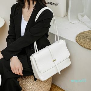Luxury Designers Shell Handväskor Mode Kvinnor Läder Högkvalitativa Designer Väskor Shopping Väskor