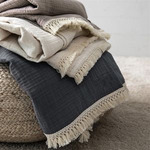 Self-figure Throw Blankets Towel Quilt Knitted Thread Blanket Woolen Yarn Nap Tippet Summer Thin Bedspread Quilt Coverlet LJ201127