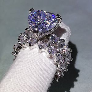 Luxuriöse Herren-Eheringe, modische Steine, Edelstein-Verlobungsring für Frauen, voller Diamant, Herz-Ring, Schmuck, 2-teiliges Set