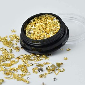 Gold Metal Stud Estrela Nail Art Lantejoulas DIY Assorted Hollow Moon Estrelas Manicure Glitter Liga Naill Decoração