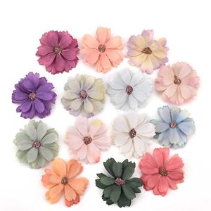 Förpackning 100st 5 cm Gerbera Artificial Flower Home Party Decoration Scrapbooking Accessories Wreath Diy Head Cheap Craft Fake Jllfcy