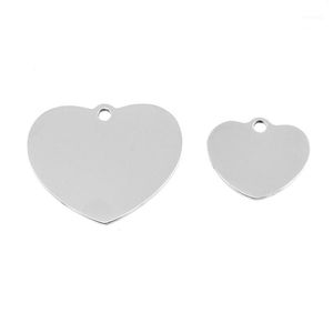 Charms Silver Färg Spegel Polskt Blank hjärta Hängsmycke Anpassad Tag Rostfritt Stål Metallplatta För Carving Partihandel 50PCS1