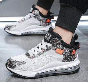 2022 Hot Fashion Designer Skor Triple s Sneakers Dress de Luxe Flera färger Mäns löparskor