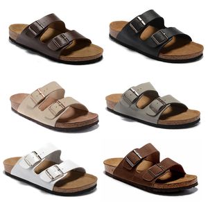 New Moda Flat Slipper Gear Bottoms Mens Sandálias de praia listradas Selppers de verão causais chinelos de couro genuínos chinelos de cortiça Treinadores de designer de luxo de luxo