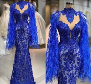 Abendkleider Royal Blue Sparkly Mermaid Prodes羽のレースのアップリケパールパーティーガウンの床の長さのイブニングドレスラップ