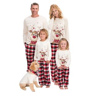 Famiglia Pigiama di Natale Abbigliamento Set Famiglia Xmas Adulto Bambini Baby Pigiama set Family Look Vestiti coordinati Sleepwear LJ201111