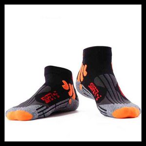 Men Women Running Cotton Compression Socks Outdoor Cycling Breathable Basketball Ski Socks Thermal Socks -40 Y1222