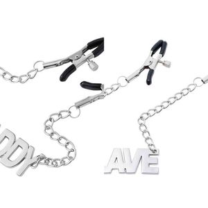 Nxy Sex Pump Toys Prodotti speciali Clip per capezzoli in metallo con lettere per donne Giochi di coppia Morsetti Catena di ferro Flirtare 1221