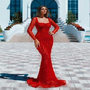 Luxury Major Beaded Prom Klänningar Röd Långärmad Pärlor Sekvenser Lace Arab Dubai Evening Klänningar Chic Mermaid Pagant Klänning Anpassad