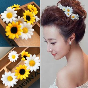 Nakrycia głowy 5 szt./Zestaw Daisy Flower Pins Słoneflower Darling Wedding Hair Clip Bridal Beach Holiday Party Fryzjer