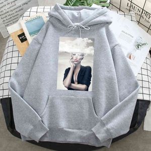 Fashion Girl Cloud Women printed Hoodie Man Casual Retro Fleece Hoodies O Neck Cartoon Pullover Hooded Hip Hop Manga men Clothes H1227