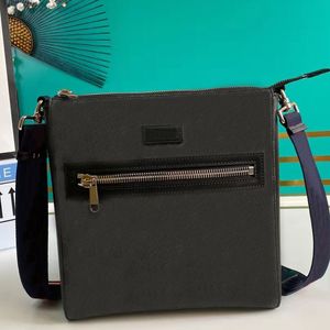 topkwaliteit heren schoudertas zakelijke tas grote capaciteit koerierstassen effen letter zacht canvas klep enkele binnenzak met rits pvc crossbody handtassen MM zwart