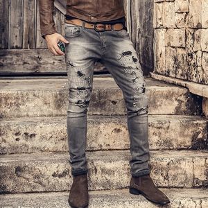 Retro Men Washed Slim Straight Casual Button Fly Ripped Holes Pants Male Micro Elasticed Hip Hop Grey Winter Jeans K786 201111