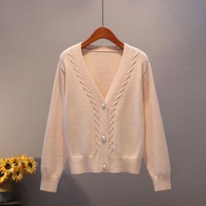 デザイナーブランドカーディガン女性新しいVネックパールシングル胸短厚セイター甘い長袖編み物