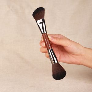 Dubbeländad skulpterande makeupborste 158 Slangad konturpulver Blush Brush Skönhet Kosmetik Blender Verktyg