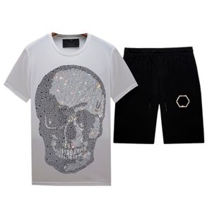 Completo da tuta estiva Set da uomo e donna - T-shirt e pantaloncini a maniche corte con strass per design multipli per l'estate casual