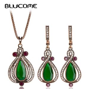 Orecchini Collana Blucome Set di gioielli vintage Pendente a goccia Resina oro antico Accessori per feste di nozze da donna Regali squisiti