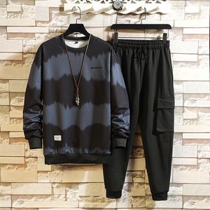 Męskie Dres 2 sztuki Zestaw Mężczyzna Sportswear Jesień Długie Rękaw Dres Mężczyźni Garnitury Pocenia Spodnie Jogging Suit Men Sets Drukuj 201130