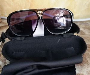 Letnie okulary przeciwsłoneczne Kobiety UV okulary przeciwsłoneczne z pudełkiem moda okularów okularów jazdy lustro wiatru chłodne okulary przeciwsłoneczne darmowa wysyłka