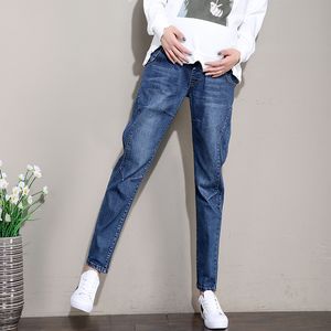 Jeans premaman in denim con vita elastica per la pancia per quattro stagioni Pantaloni a matita vestiti per le donne incinte Gravidanza LJ201114