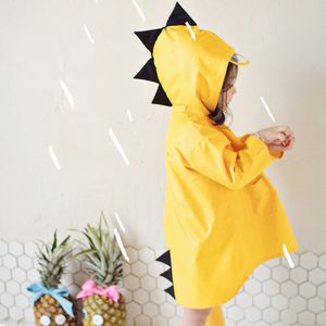 New Cute Children Cartoon Dinosaur Raincoat Boys And Girls Kindergarten Students Children Waterproof Poncho Kids Rain Jacket 201110