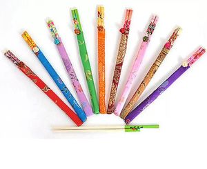 2022 new Wholesale 20pcs/10 Pairs Chinese Handmade Vintage Wood Chopsticks With Silk Covers