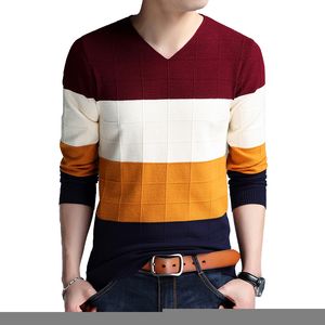 BROWON BRAND-SWEATER الخريف الرجال طويلة الأكمام سليم البلوزات الجديدة الخامس الرقبة تناسب سترة مخططة البلوزات حجم كبير M-4XL 201028