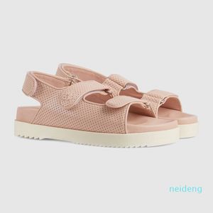 2022 fashion women sandals designer sports leather material soft comfortable classic cut out design