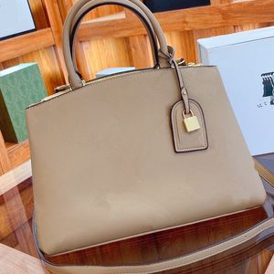 TOP 2022 ladies tote brand bags design totes classic pattern one-shoulder messenger handbag unisex outdoor shopping travel essential high-quality lar