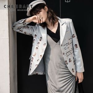 Cheerart ربيع عارضة السترة المرأة سترة رمادي إلكتروني شخصية طباعة عالية الأزياء سترة معطف زر أعلى 201201
