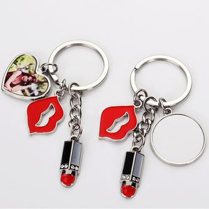 Sublimering tomt nyckelringar diy hjärta runda röd läpp läppstift legering silver pläterade hängsmycken designer smycken älskare nyckelringar nyckelringar för familjens gåva