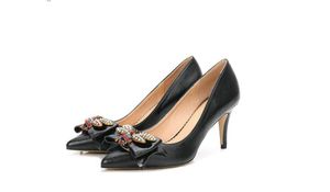 2022-lusso Designer Trendy Women Pumps nastro Scarpe col tacco alto sposa Scarpe da sposa a punta sexy Taglia 4-9